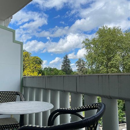 Le Joyau Des Parcs Classe 4 Etoiles Appartement Central Au Calme Avec Terrasse Vichy Exterior photo